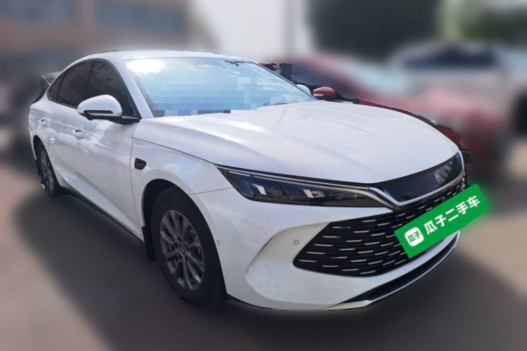 Used BYD Qin L 2025 DM-i Smart Drive 80KM Leading Model Front Right 45 Deg