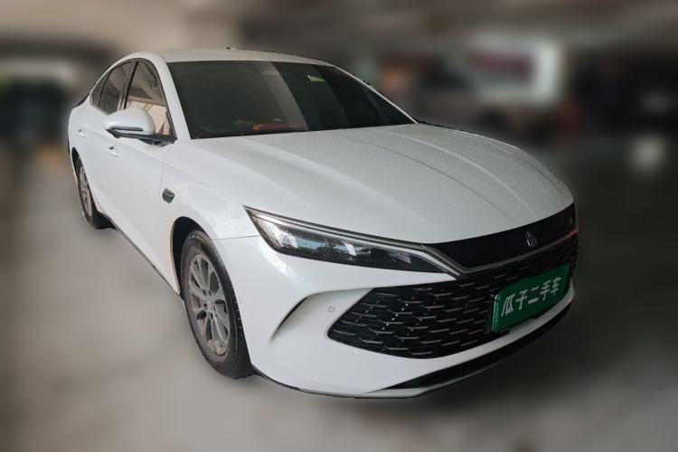 Used BYD Qin L 2025 DM-i Smart Drive 80KM Leading Model Front Right 45 Deg
