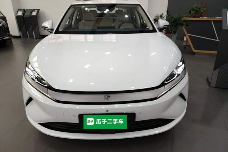 Used BYD Qin L 2025 EV 545KM Beyond Version Front