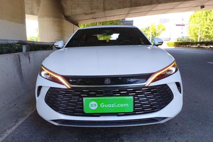 Used BYD Qin L 2025 DM-i Smart Drive 120KM Leading Model Front