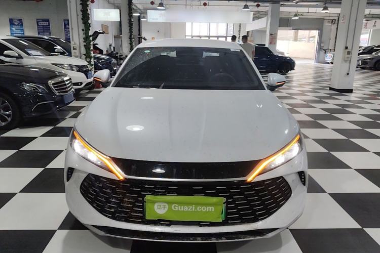 Used BYD Qin L 2025 DM-i Smart Drive 80KM Leading Model Front