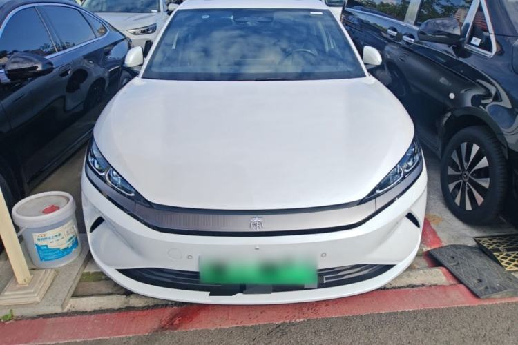 Used BYD Qin L 2025 EV 545KM Beyond Version Front