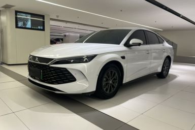 Used BYD Qin L 2025 DM-i Smart Drive 80KM Leading Model