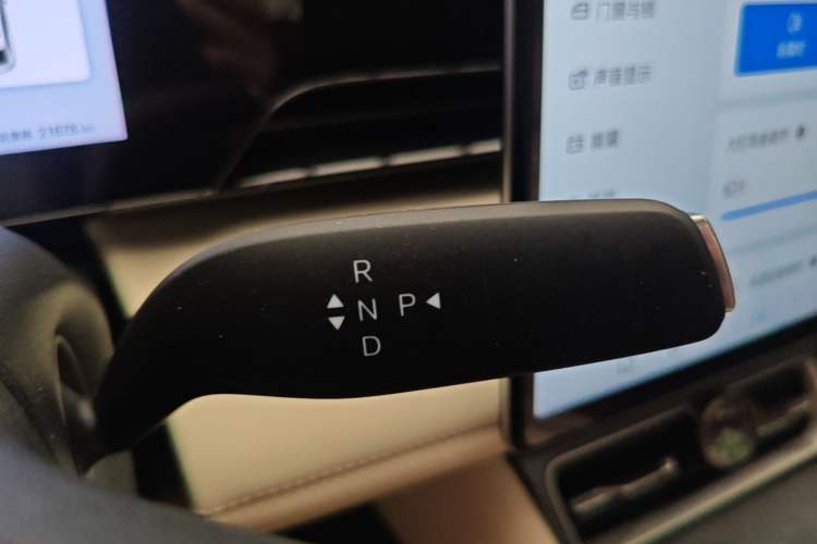 Used BYD Qin L 2025 EV 545KM Excellence Edition Gear Lever