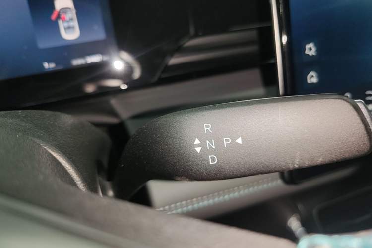 Used BYD Qin L 2025 EV 545KM Excellence Edition Gear Lever