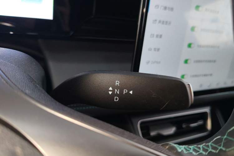 Used BYD Qin L 2025 EV 545KM Excellence Edition Gear Lever