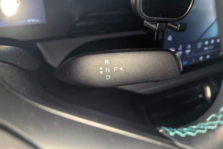 Used BYD Qin L 2025 EV 545KM Beyond Version Gear Lever