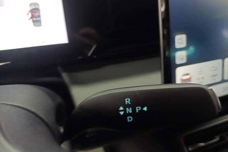 Used BYD Qin L 2025 EV 545KM Excellence Edition Gear Lever