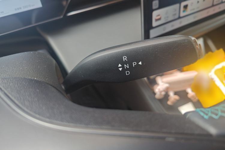 Used BYD Qin L 2025 EV 470KM Leading Edition Gear Lever