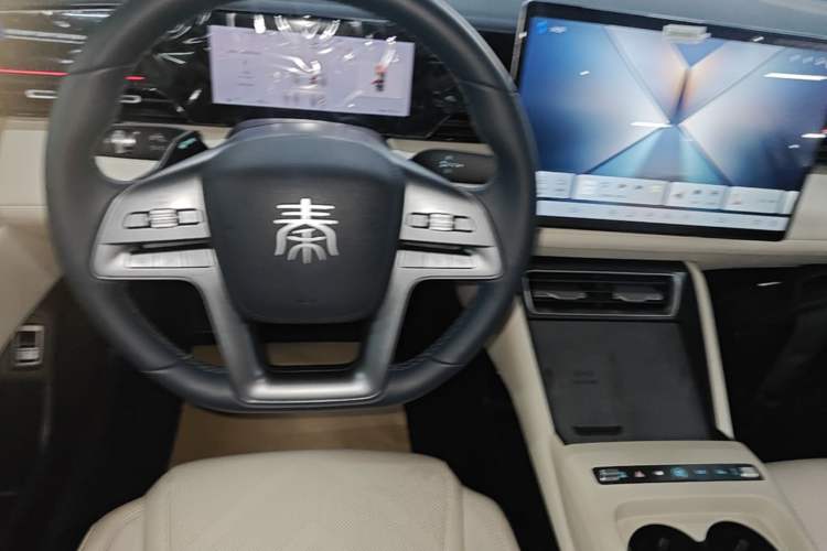 Used BYD Qin L 2025 EV 545KM Excellence Edition Gear Lever