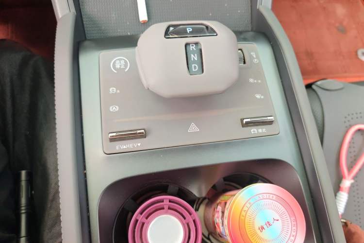 Used BYD Qin L 2025 DM-i Smart Drive 80KM Leading Model Gear Lever