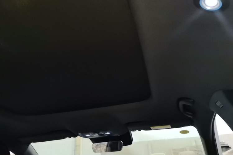 Used BYD Qin L 2025 DM-i Smart Drive 120KM Superior Model Headliner