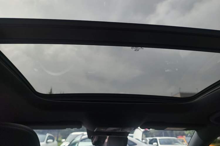 Used BYD Qin L 2025 DM-i Smart Drive 120KM Leading Model Headliner