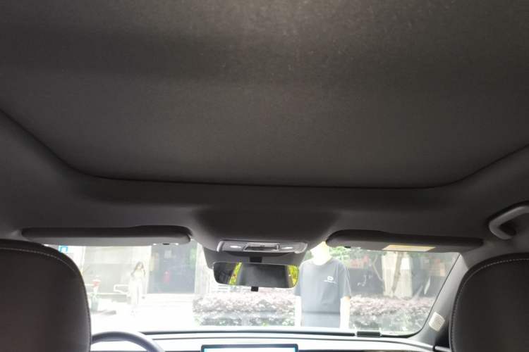 Used BYD Qin L 2025 DM-i Smart Drive 120KM Superior Model Headliner