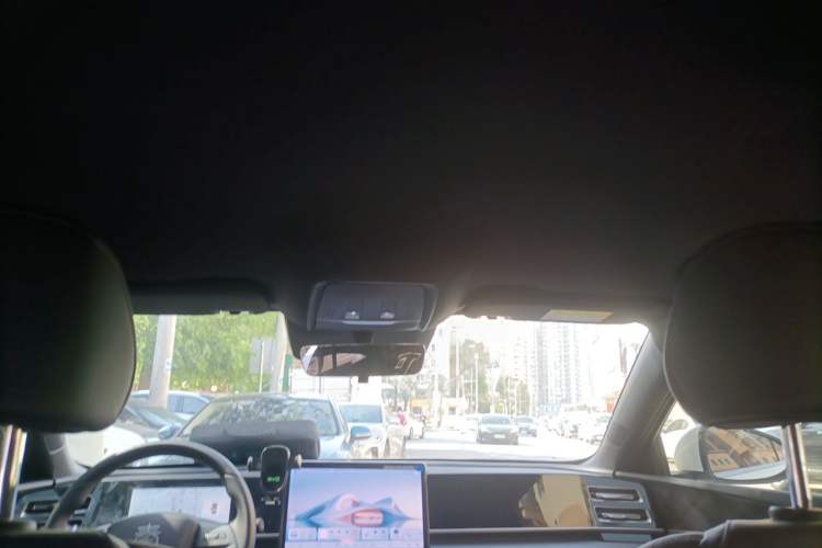 Used BYD Qin L 2025 DM-i Smart Drive 80KM Leading Model Headliner