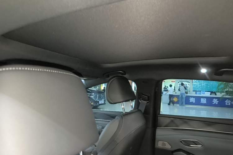 Used BYD Qin L 2025 DM-i Smart Drive 120KM Leading Model Headliner