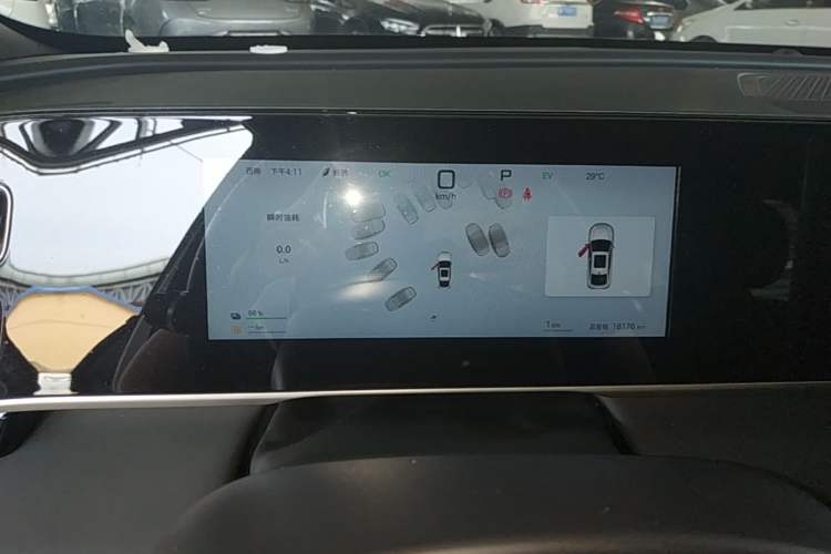 Used BYD Qin L 2025 DM-i Smart Drive 80KM Leading Model Instrument Cluster
