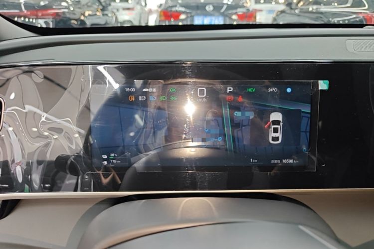 Used BYD Qin L 2025 DM-i Smart Drive 80KM Leading Model Instrument Cluster
