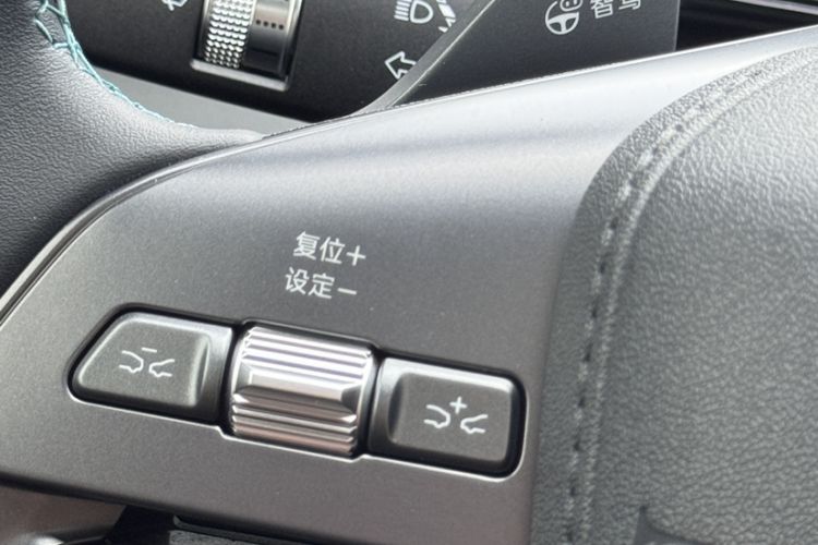 Used BYD Qin L 2025 EV 470KM Leading Edition Interior 14