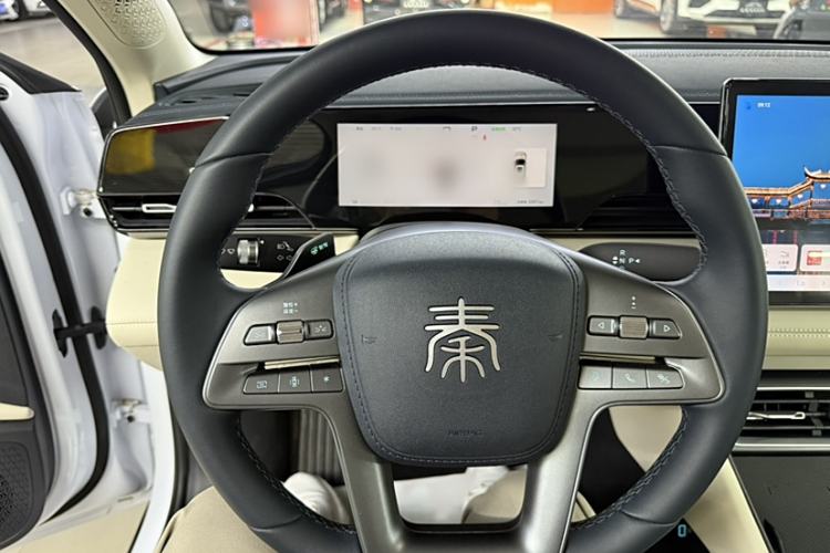 Used BYD Qin L 2025 EV 545KM Beyond Version Interior 2