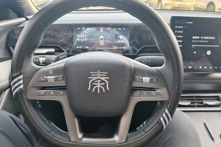 Used BYD Qin L 2025 EV 470KM Leading Edition Interior 2