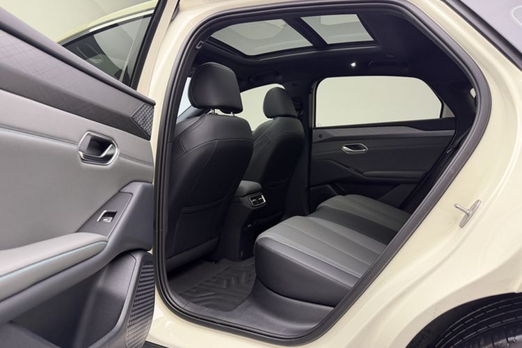 Used BYD Qin L 2025 EV 545KM Beyond Version Interior 2