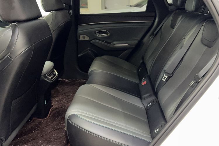 Used BYD Qin L 2025 DM-i Smart Drive 120KM Leading Model Interior 2