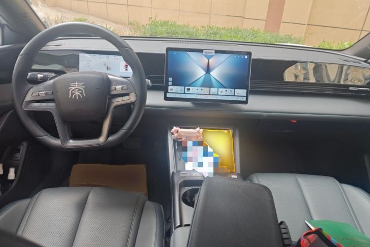 Used BYD Qin L 2025 EV 470KM Leading Edition Interior 2