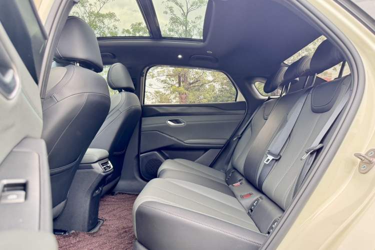 Used BYD Qin L 2025 EV 470KM Leading Edition Interior 3