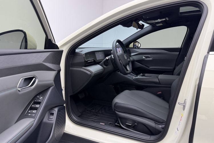 Used BYD Qin L 2025 EV 545KM Beyond Version Interior 4