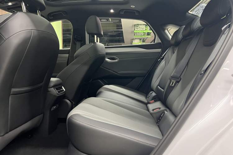 Used BYD Qin L 2025 EV 545KM Beyond Version Interior 5