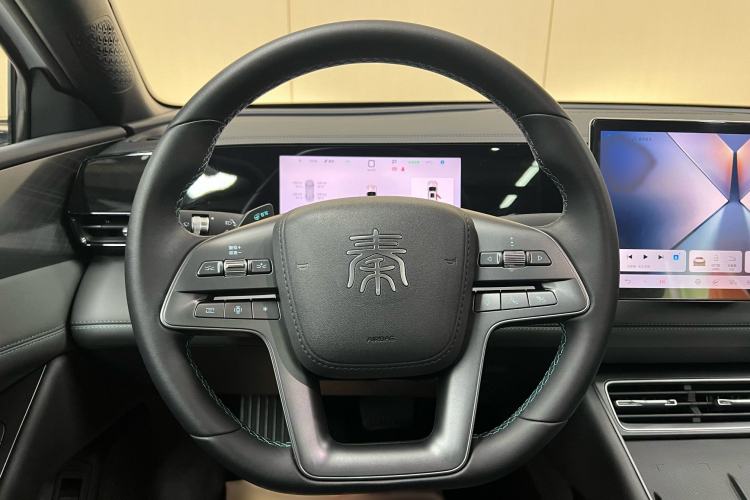 Used BYD Qin L 2025 EV 470KM Leading Edition Interior 6