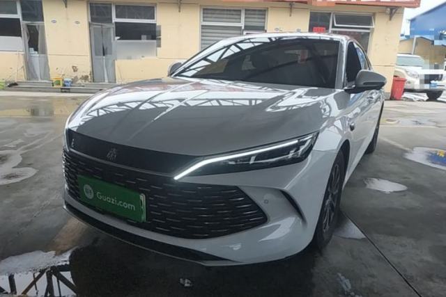 Used BYD Qin L 2025 DM-i Smart Drive 80KM Leading Model