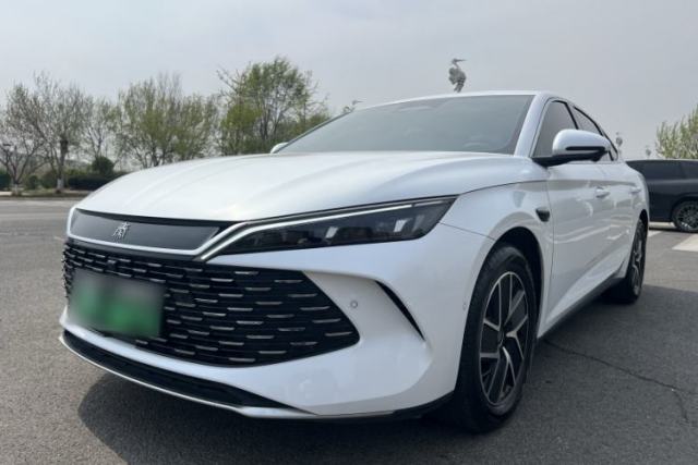 Used BYD Qin L 2025 DM-i Smart Drive 120KM Leading Model