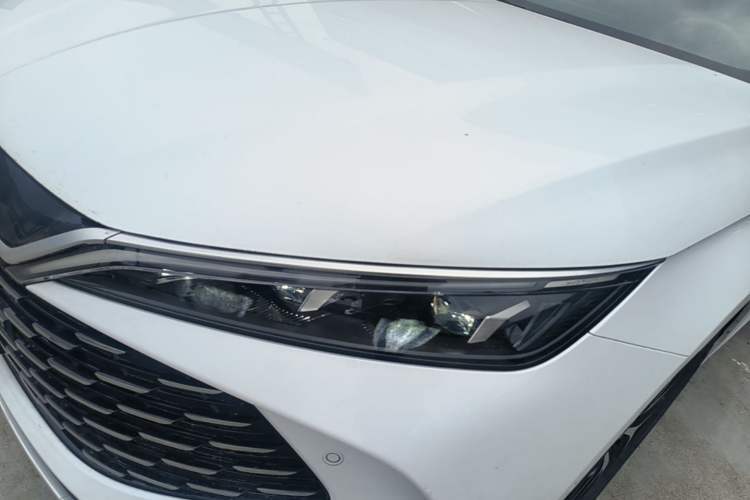 Used BYD Qin L 2025 DM-i Smart Drive 120KM Superior Model Left Front Headlight