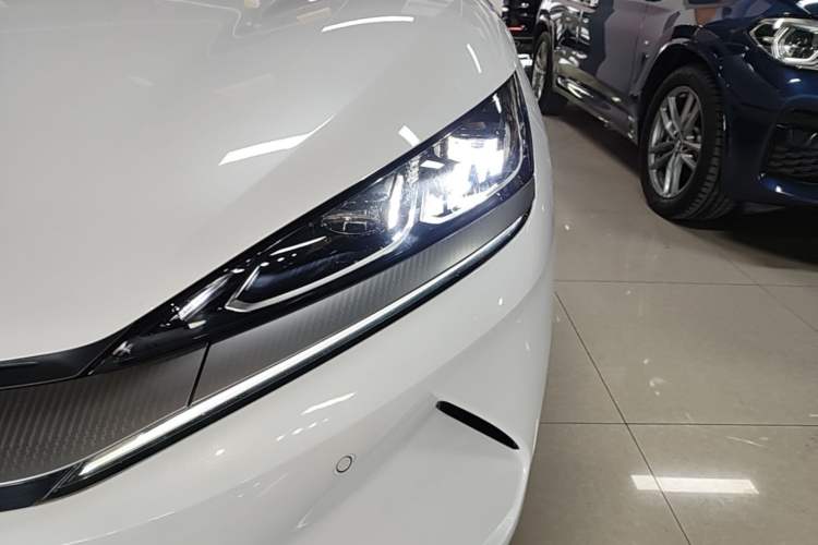 Used BYD Qin L 2025 EV 545KM Beyond Version Left Front Headlight