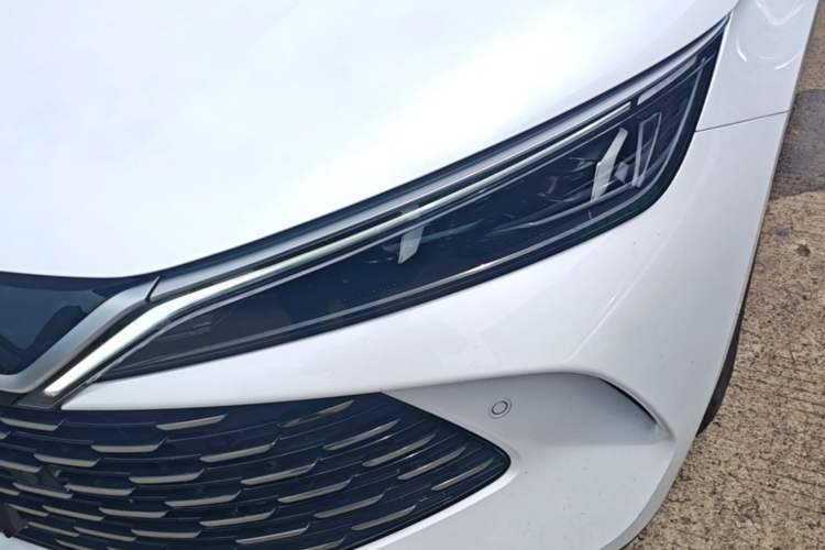 Used BYD Qin L 2025 DM-i Smart Drive 80KM Leading Model Left Front Headlight