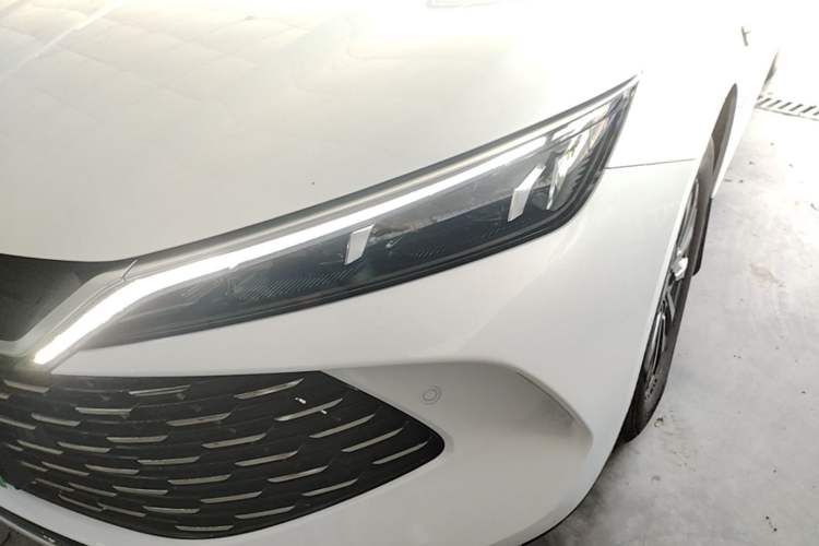 Used BYD Qin L 2025 DM-i Smart Drive 80KM Leading Model Left Front Headlight