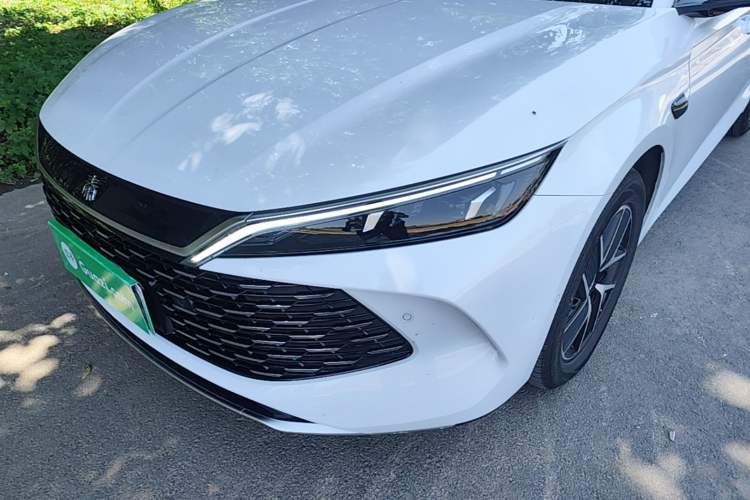 Used BYD Qin L 2025 DM-i Smart Drive 120KM Superior Model Left Front Headlight