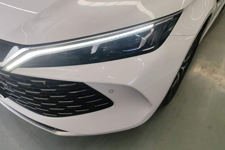 Used BYD Qin L 2025 DM-i Smart Drive 120KM Leading Model Left Front Headlight