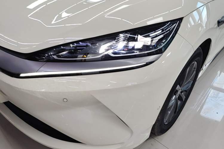 Used BYD Qin L 2025 EV 545KM Beyond Version Left Front Headlight