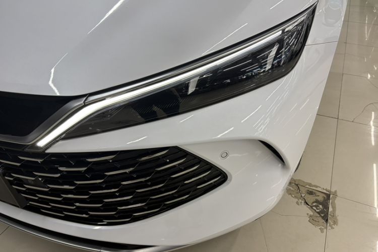 Used BYD Qin L 2025 DM-i Smart Drive 120KM Leading Model Left Front Headlight