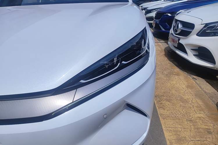 Used BYD Qin L 2025 EV 545KM Beyond Version Left Front Headlight