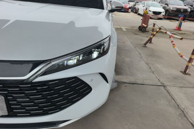 Used BYD Qin L 2025 DM-i Smart Drive 80KM Superior Model Left Front Headlight