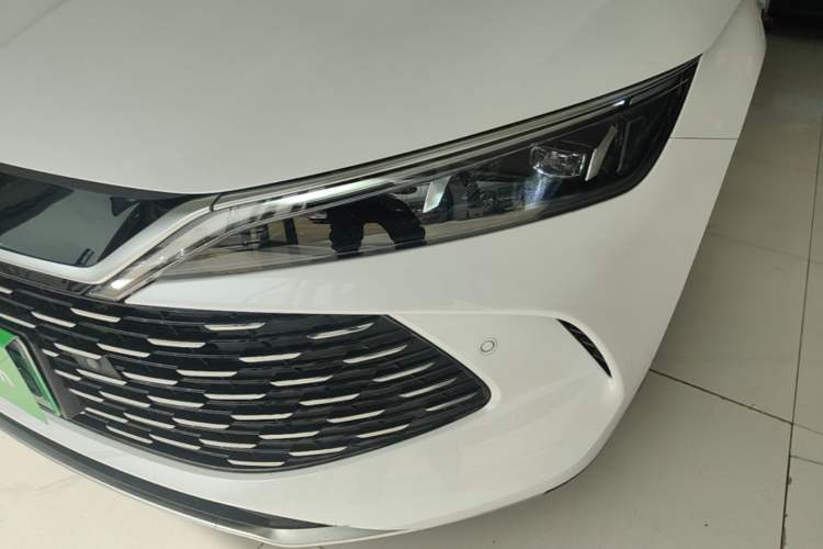 Used BYD Qin L 2025 DM-i Smart Drive 80KM Leading Model Left Front Headlight