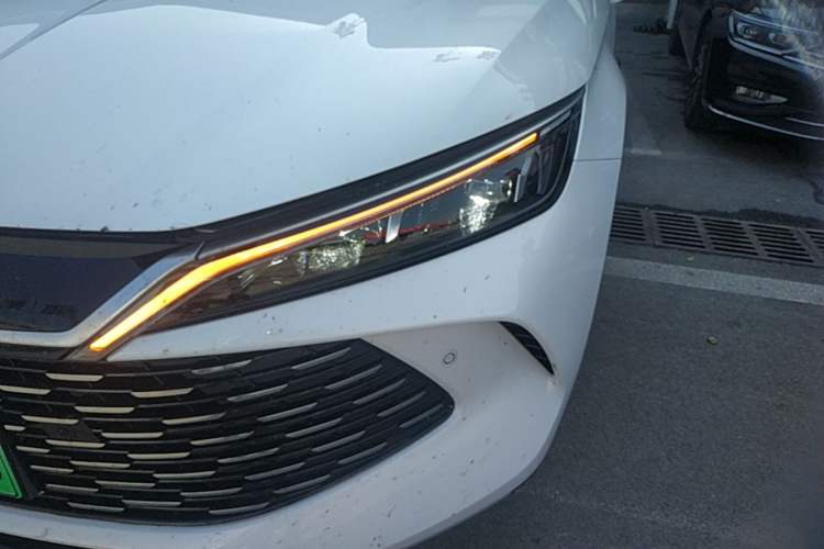 Used BYD Qin L 2025 DM-i Smart Drive 80KM Leading Model Left Front Headlight