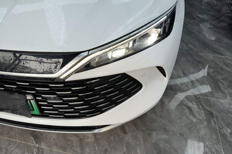 Used BYD Qin L 2025 DM-i Smart Drive 120KM Superior Model Left Front Headlight