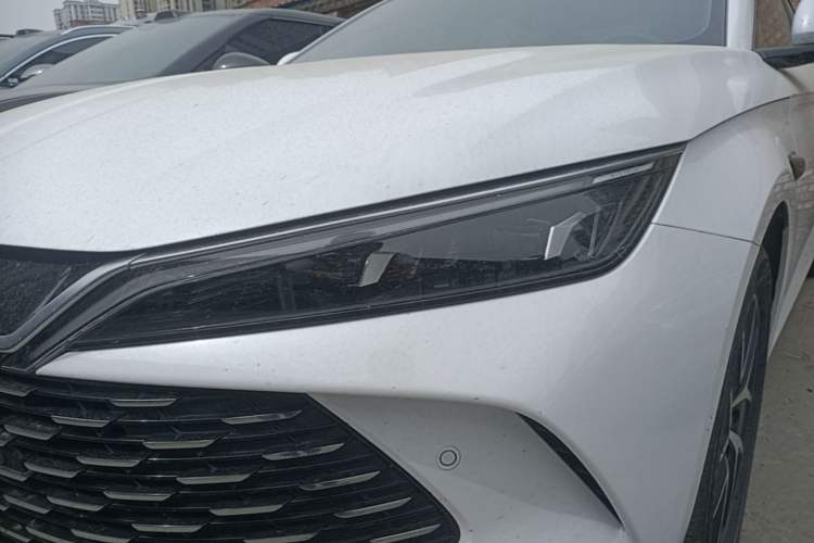 Used BYD Qin L 2025 DM-i Smart Drive 120KM Superior Model Left Front Headlight