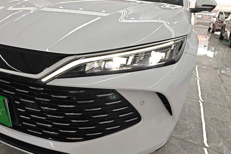 Used BYD Qin L 2025 DM-i Smart Drive 80KM Leading Model Left Front Headlight
