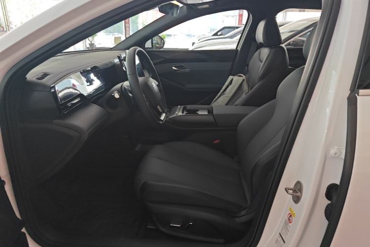 Used BYD Qin L 2025 EV 470KM Leading Edition Left Front Seat